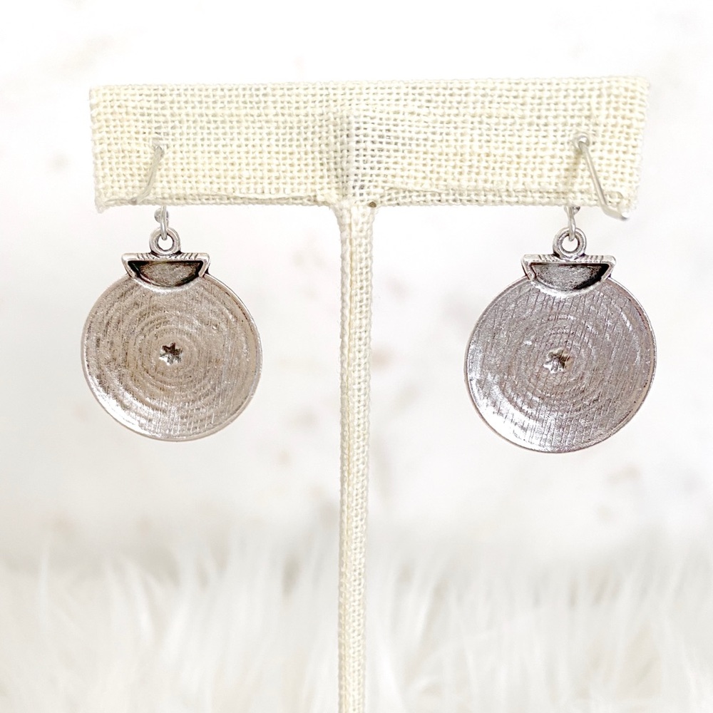 NEW ✨Vintage Silver Boho Pendant Earrings ✨ - Picture 3 of 3